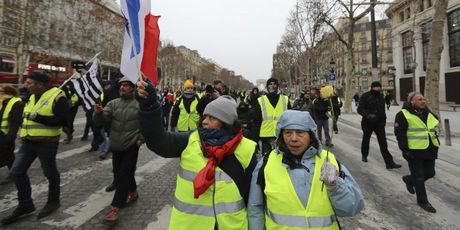 Prosvjed žutih prsluka u Parizu (Foto: AFP) - 8