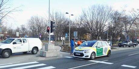 Vozilo Googlea snima nove prometnice kojima se obilazi rotor (Foto: Dnevnik.hr)