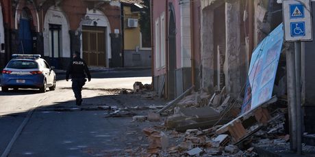 Jak potres u Italiji (Foto: AFP) - 1