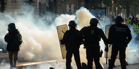 Prosvjedi u Francuskoj (Foto: AFP) - 3