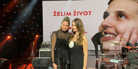 Mia Kovačić i Severina