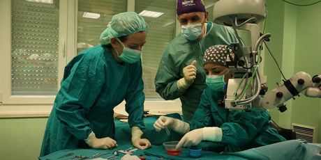 Prva transplantacija rožnice u KBC-u Split - 3
