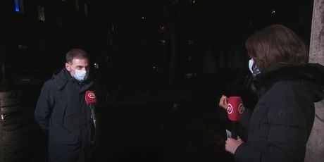 Marijan Herak s Geofizičkog odsjeka PMF-a, i Sanja Vištica