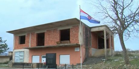 Kuća u kojoj je ubijena obitelj Čengić - 2