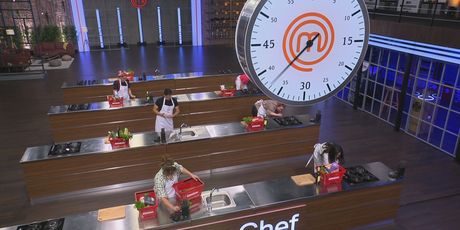 Pedeset i druga emisija showa MasterChef - 1