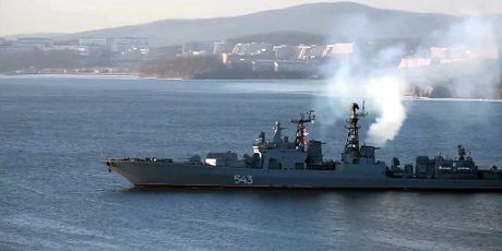 Ruski ratni brod isplovljava iz Vladivostoka - 4
