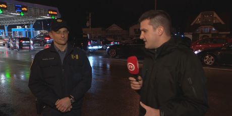 Domagoj Mikić, novinar Nove TV i Damir Butina, voditelj Službe za granicu u Policijskoj upravi karlovačkoj