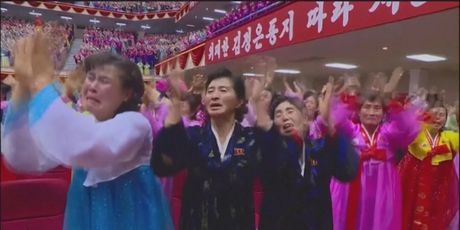 Sastanak Kim Jong Un sa sjevernokorejskim majkama - 2