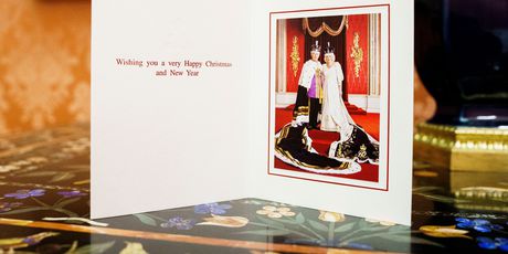 Božićna čestitka kralja Charlesa i kraljice Camille