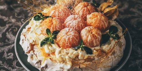 Pavlova s mandarinama