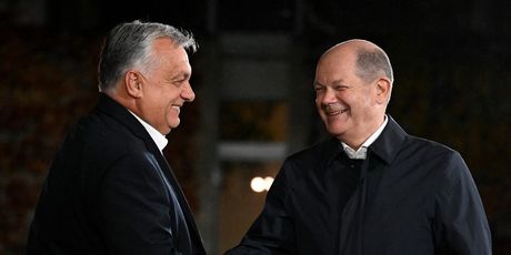 VIktor Orban i Olaf Scholz