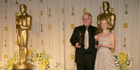 Philip Seymour Hoffman - 32