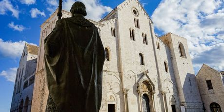 Bazilika svetog Nikole u Bariju