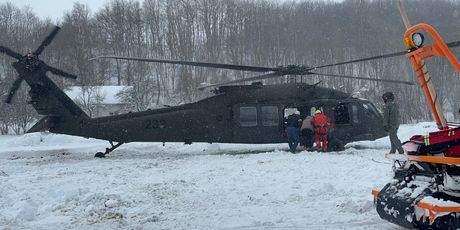 Black Hawk letio u Liku po trudnicu