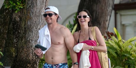 Mark Wahlberg, Rhea Durham