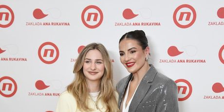 Barbara Matić, Lena Stojković