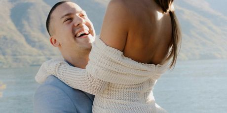 Baka Prase s novom djevojkom