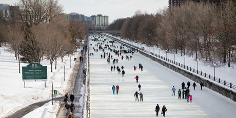 Najveće prirodno klizalište nalazi se u Kanadi