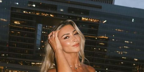 Daniella Karagach - 15