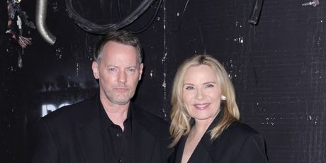 Kim Cattrall i Russell Thomas