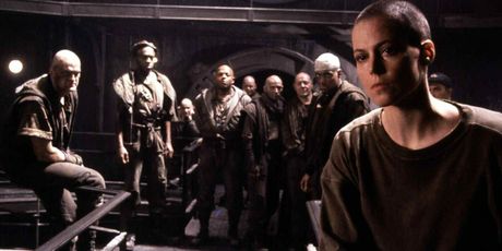 Sigourney Weaver - 4