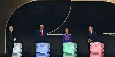 Trump susjelovao na izvlačenju