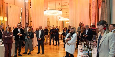 Premijera terana Santa Lucia 2017. - 5