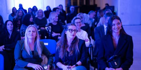 Laura Gnjatović - 2