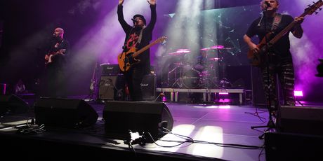 Plavi orkestar u Gripama - 8