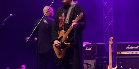 Plavi orkestar u Gripama - 3