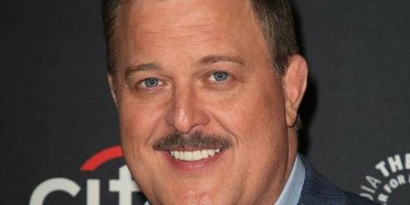 Billy Gardell - 4