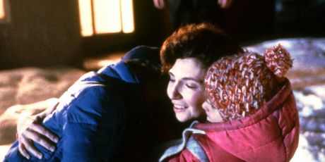 Mary Steenburgen - 11