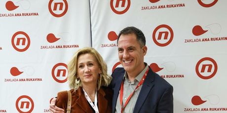 Anita Kajtazi, Stipe Sladoljev