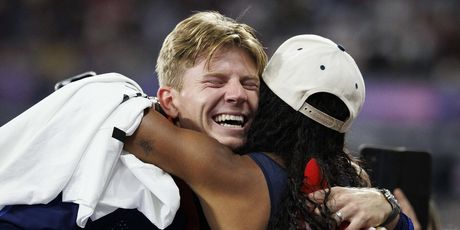 Tara David-Woodhall i Hunter Woodhall - 1