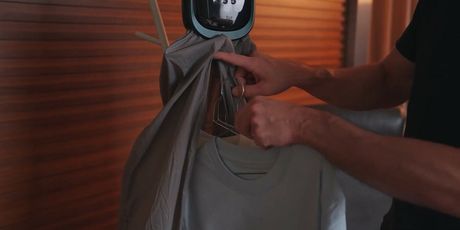 Launbot uređaj za sušenje i glačanje odjeće tvrkte ZERA Labs - 5