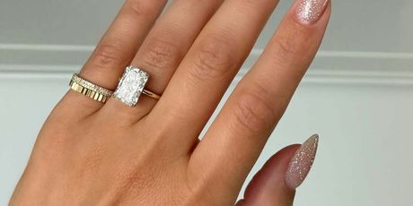 Standardni šljokičasti nokti