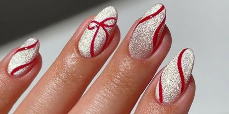 Novogodišnja manikura