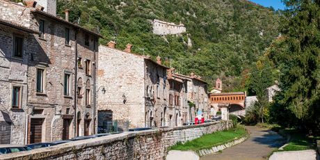 Gubbio, Italija - 10