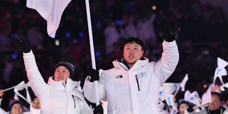 Južna i Sjeverna Koreja zajedno na otvaranju Igara (Foto: AFP)