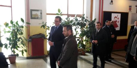Aleksandar Vučić u školi u Vrginmostu (Foto: Dnevnik.hr)