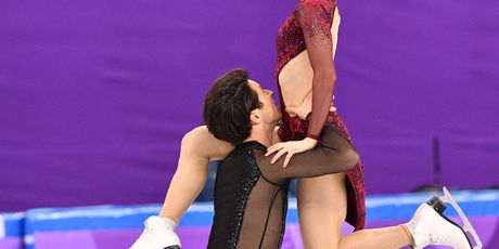 Tessa Virtue i Scott Moir (Foto: AFP)
