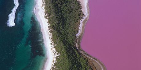 Veličanstven prizor iz zraka na jezero Hillier