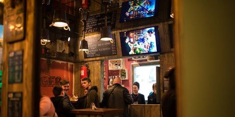 Grill & Burger House - 12