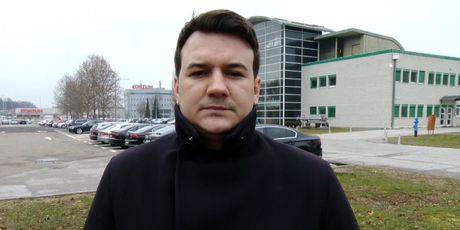 Dalibor Špadina ispred sjedišta Agrokora (Foto: Dnevnik.hr)