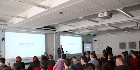 25 godina .hr domene (Foto: CARNET)