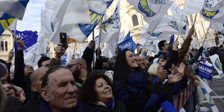 Oko 15.000 pristaša stranke Lega Nord okupilo se u Milanu (Foto: AFP)