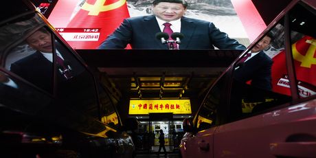 Prijenos vijesti o Xi Jinpingu na javnom mjestu u Pekingu (Foto: AFP)