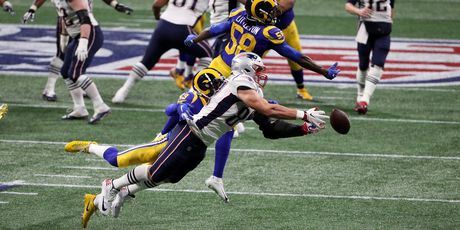 LA Rams i New England Patriots na Super Bowlu (Foto: AFP)