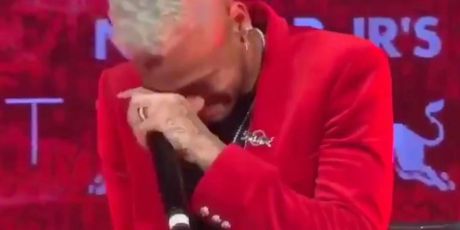 Neymar plače na proslavi rođendana (Screenshot)