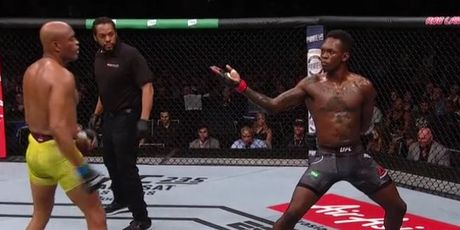 Adesanya izaziva Silvu